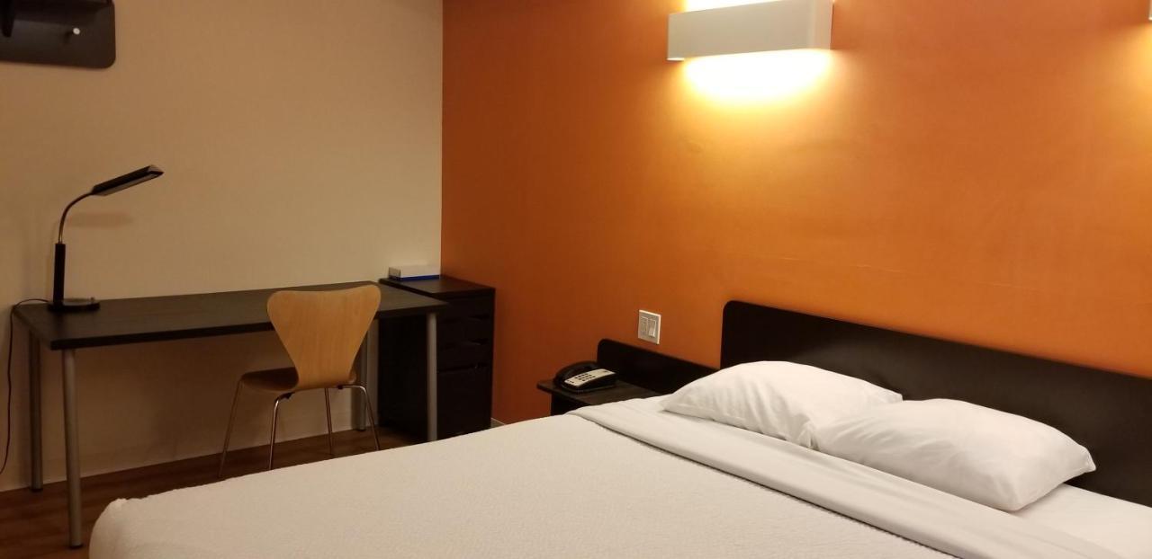 Joys Inn Innisfail, Ab エクステリア 写真