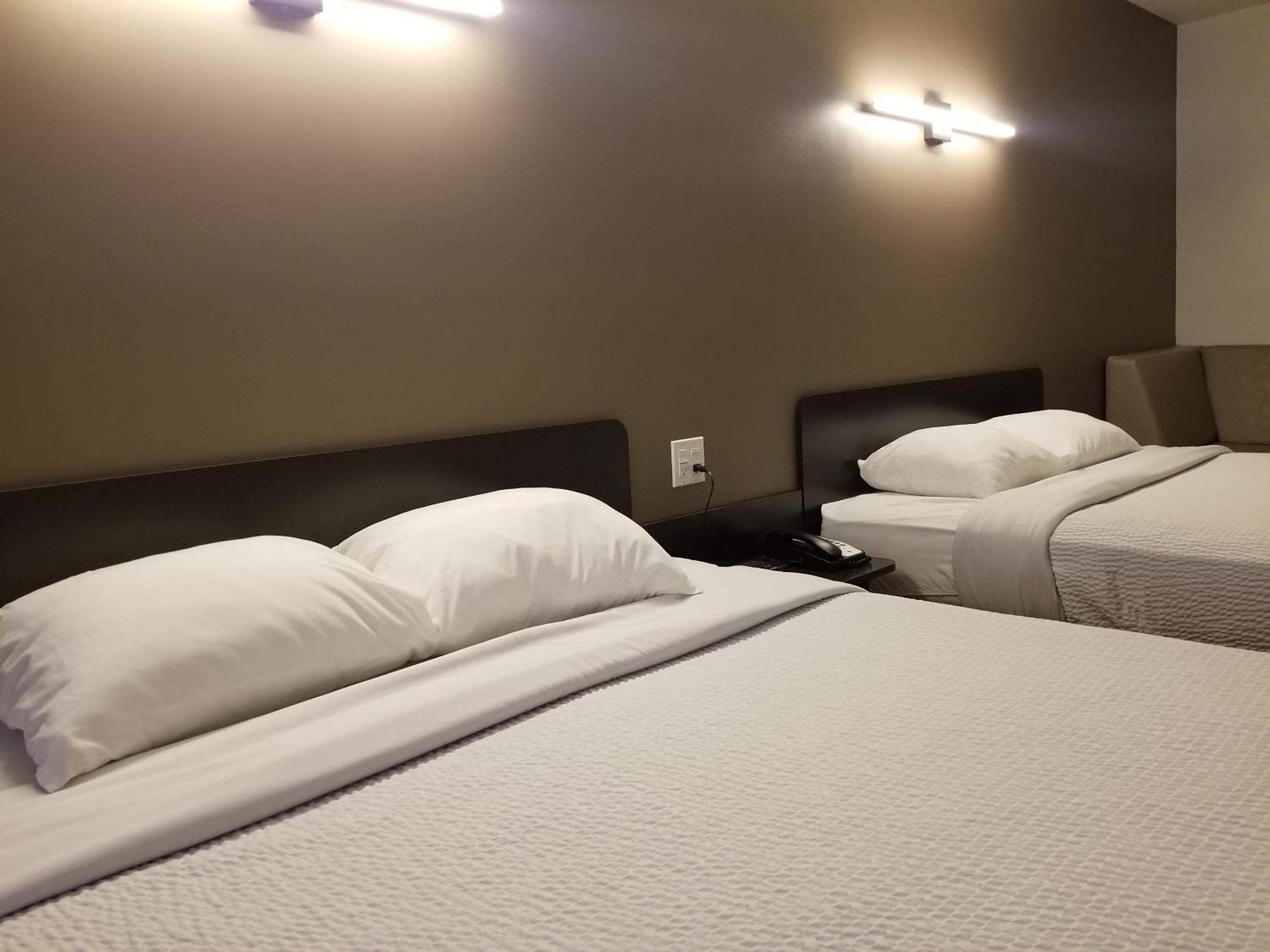 Joys Inn Innisfail, Ab エクステリア 写真