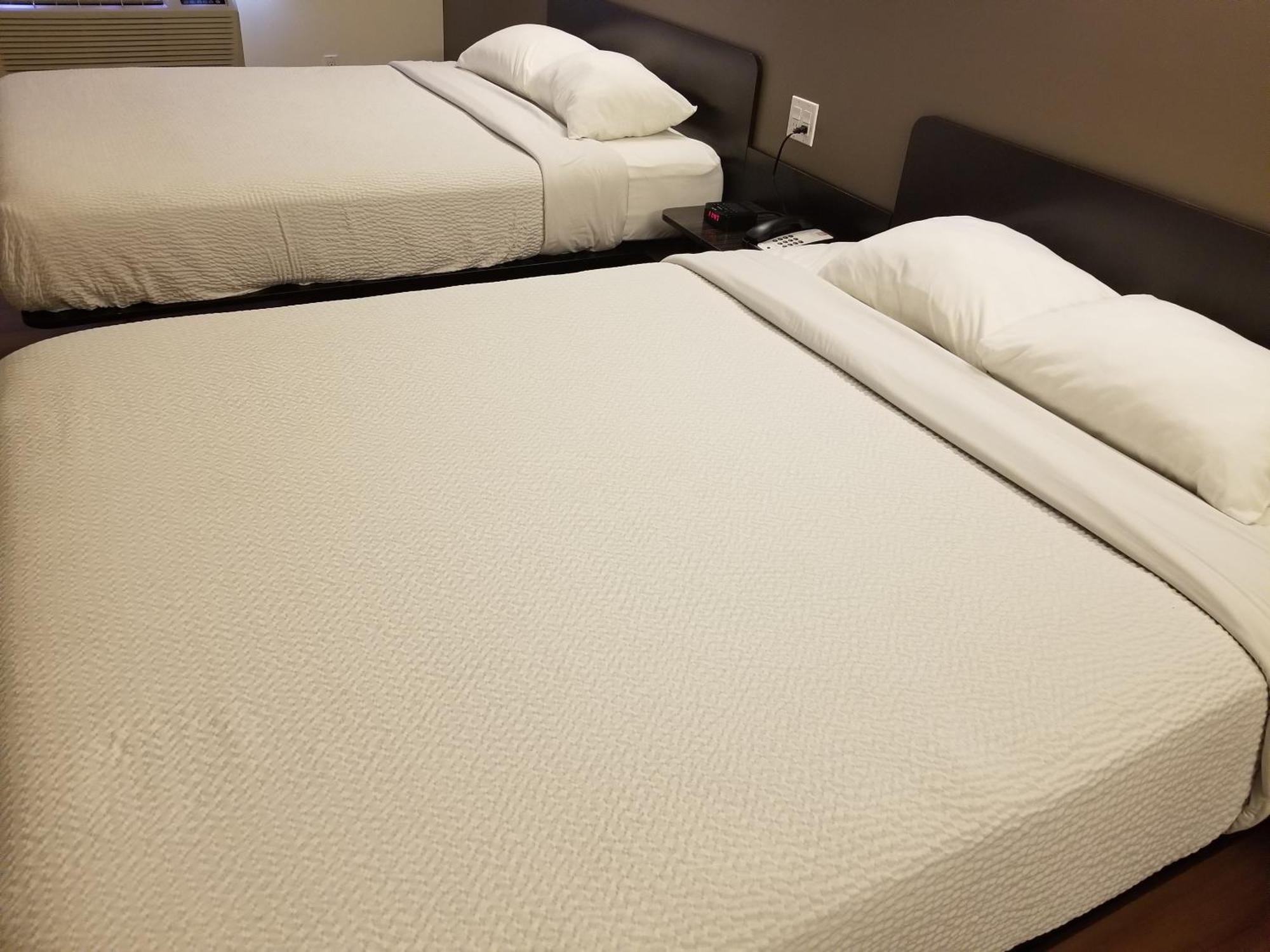 Joys Inn Innisfail, Ab エクステリア 写真
